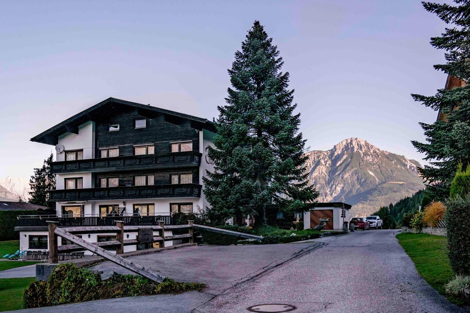 Ferienwohnungen Monja Und Dietmar Thoeni Arzl im Pitztal Exteriér fotografie